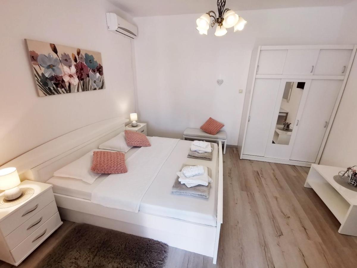 Apartments Srijemsi Млини Экстерьер фото